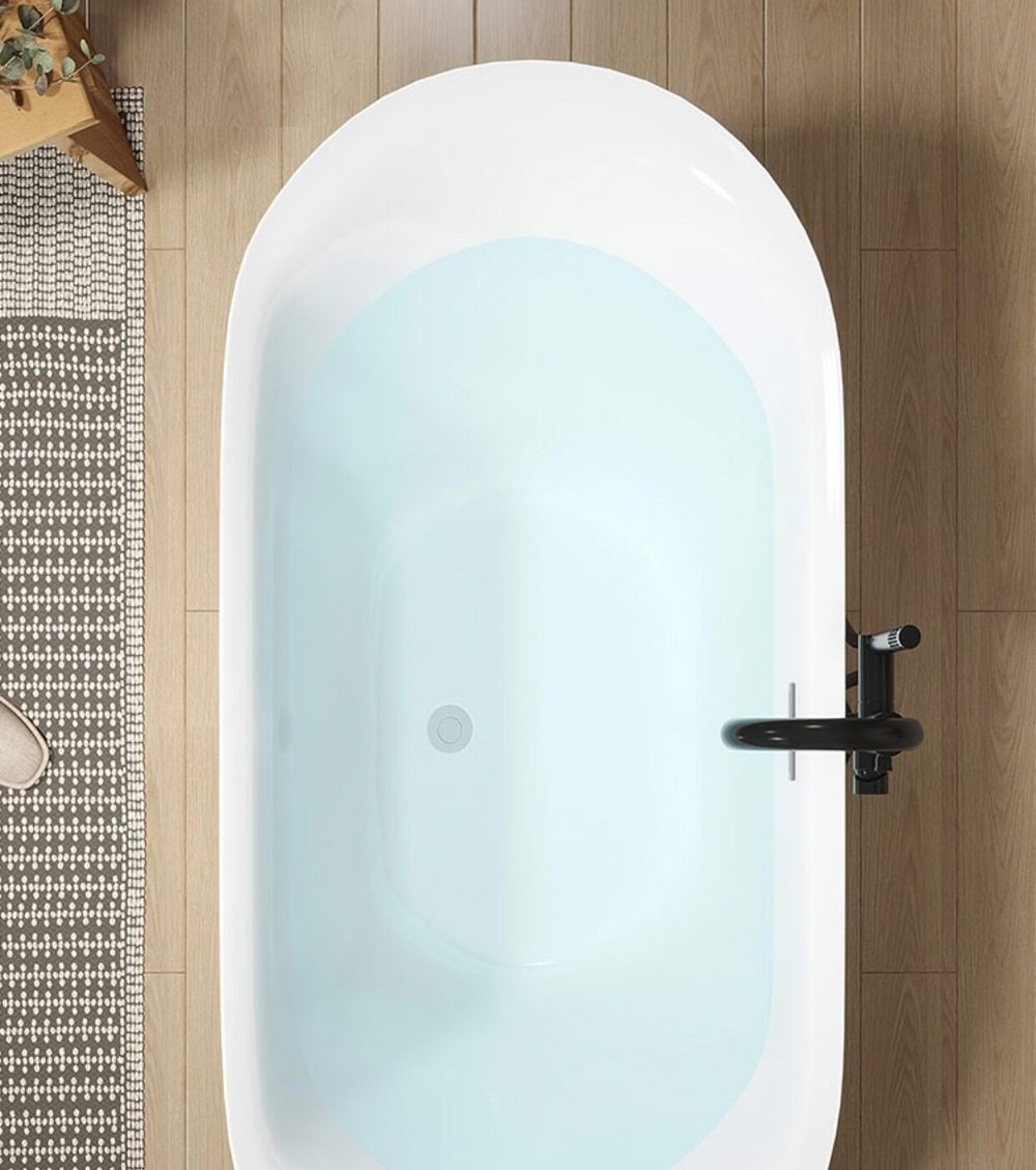 Compact Oval Freestanding Tub: product detail 2